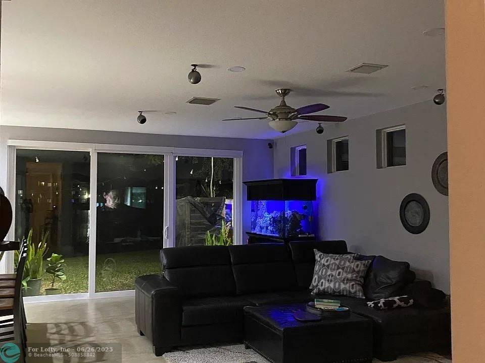 Miramar, FL 33027,[StreetName,UnitNumber,StreetNumber,StreetDirPrefix]