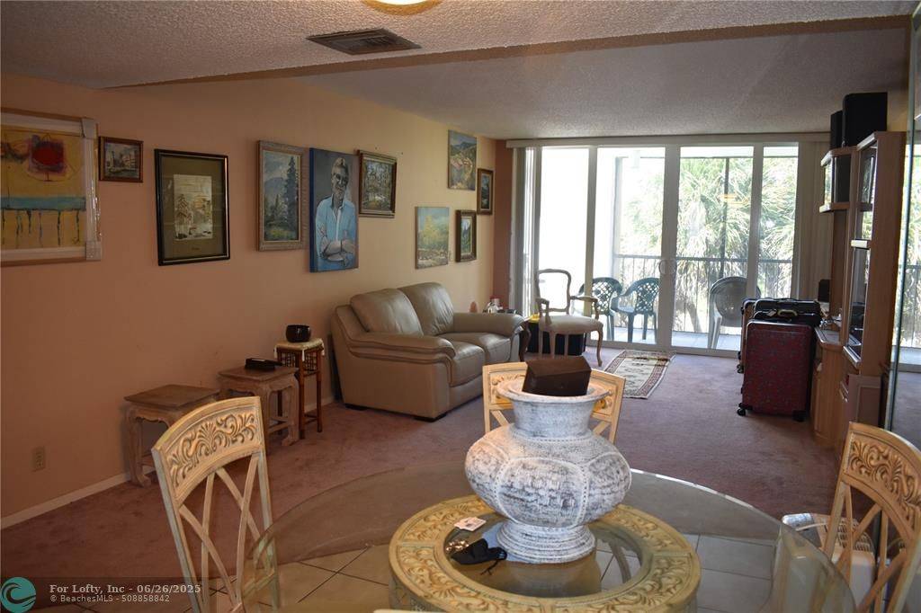 Weston, FL 33326,16475 Golf Club Rd #313