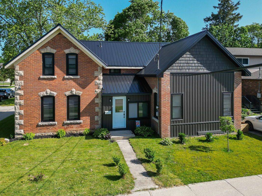 Owen Sound, ON N4K 3R6,594 10th A ST W