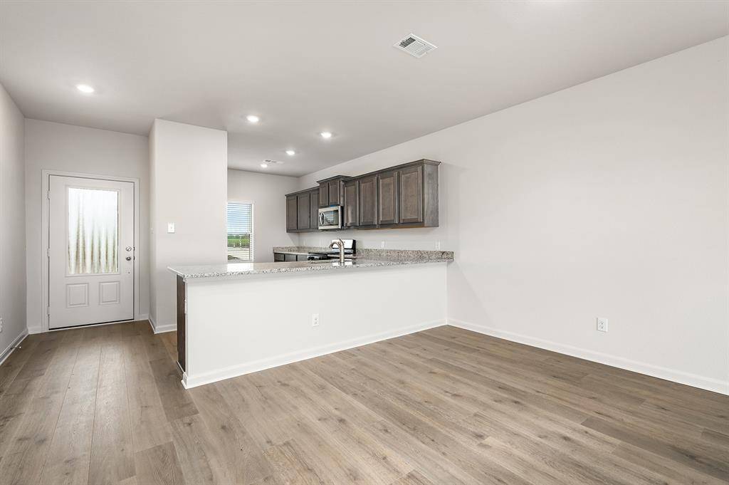 Venus, TX 76084,512 A D Crain Street