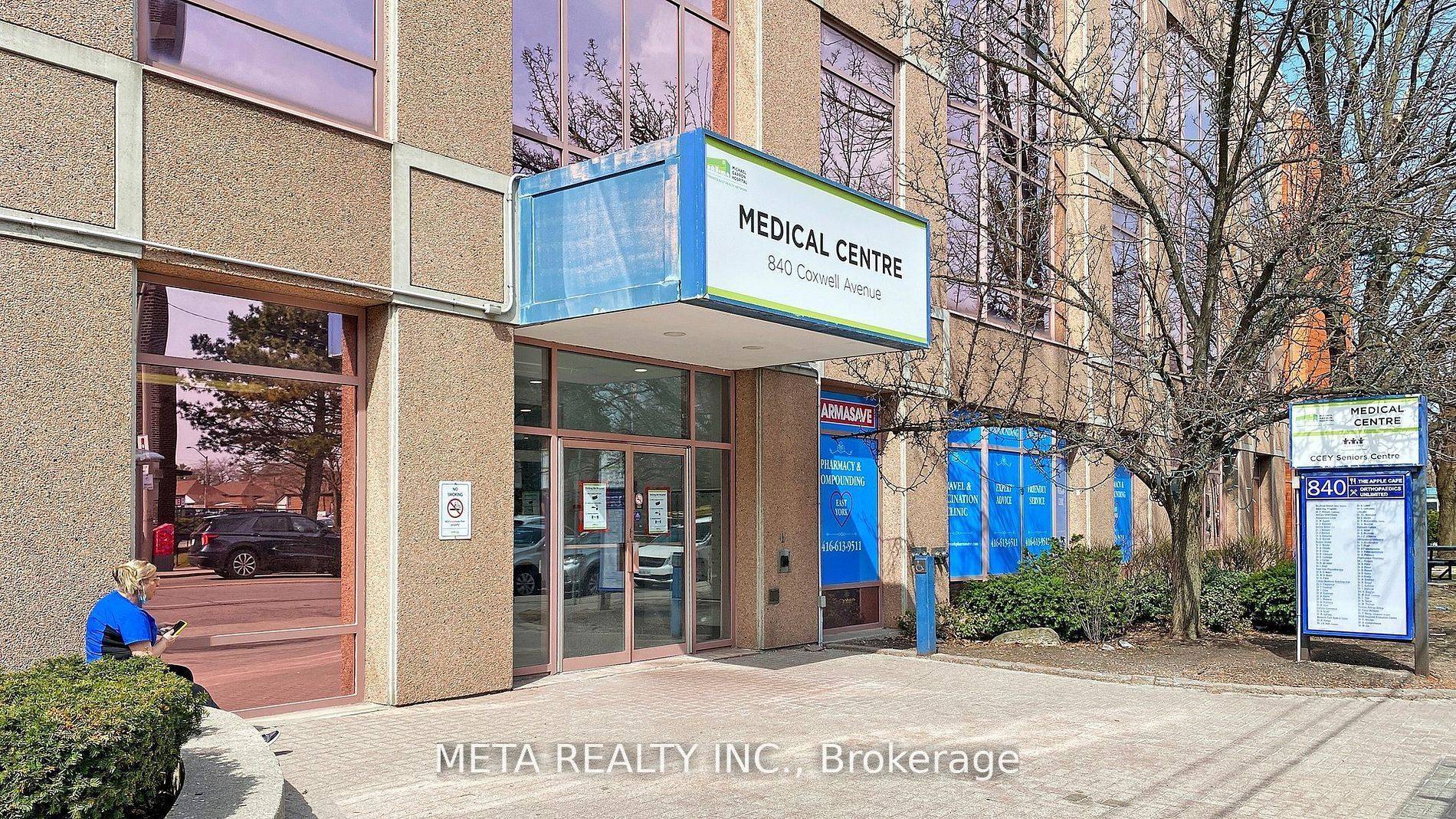 Toronto E03, ON M4C 5T2,840 Coxwell AVE #304B