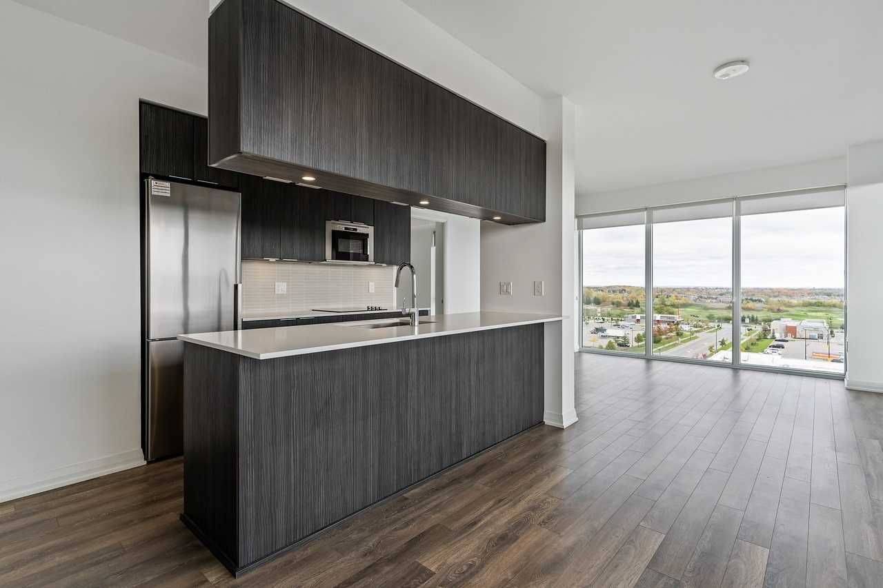 Vaughan, ON L6A 1P9,99 Eagle Rock WAY #806