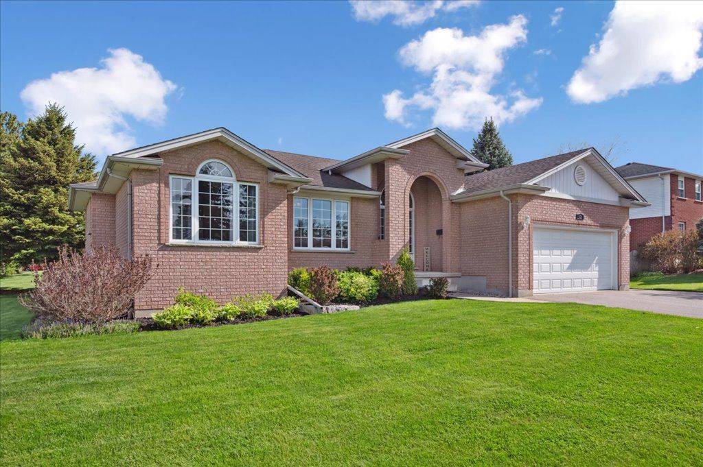 Woolwich, ON N0B 2B0,17 St Boniface DR