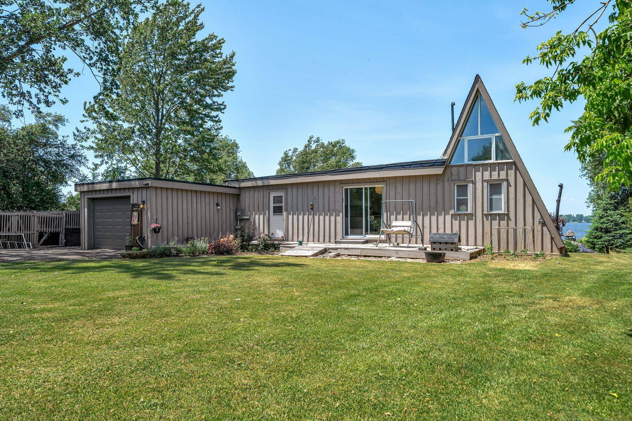 Prince Edward County, ON K0K 1V0,124 Onderdonk LN