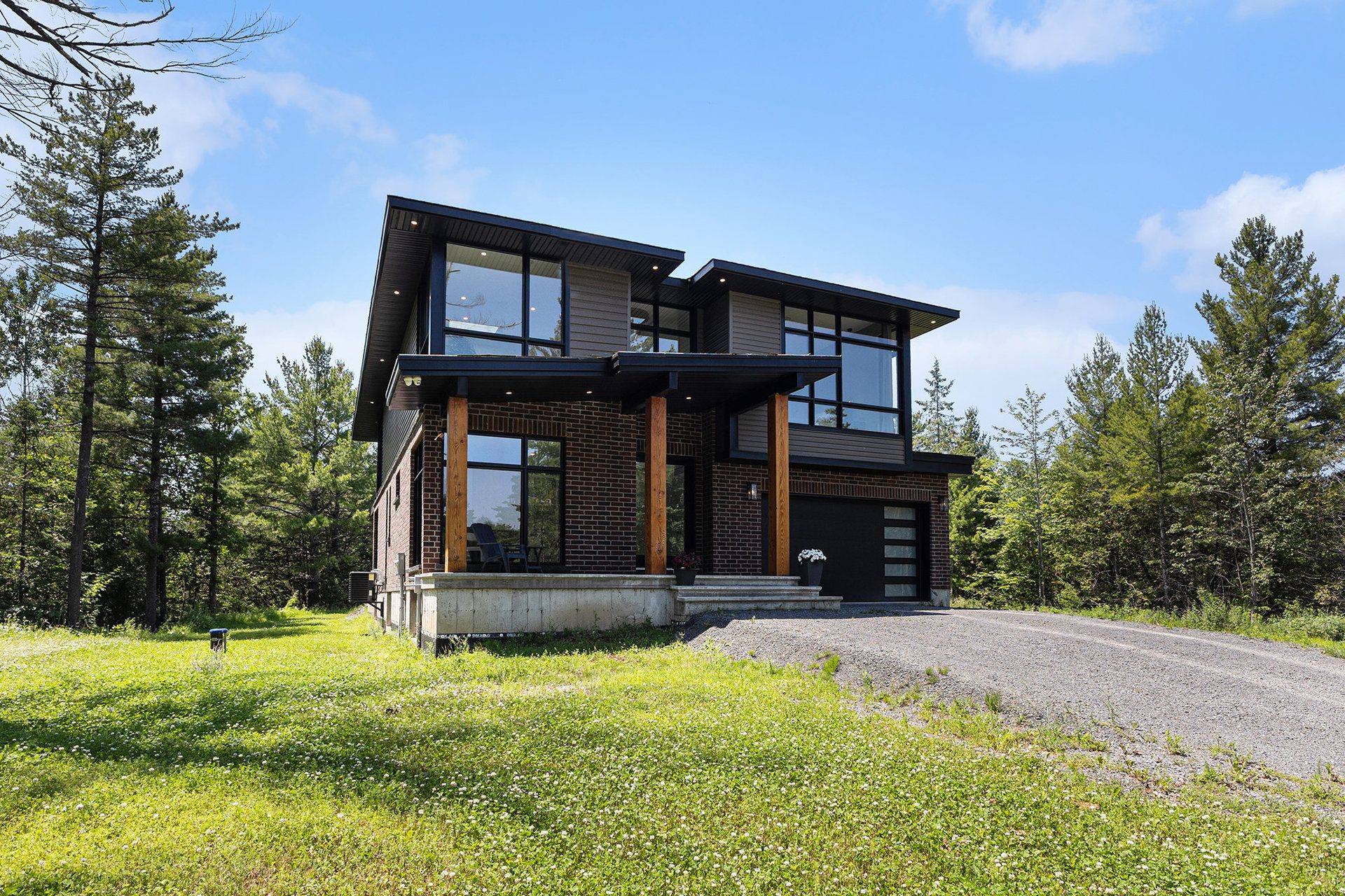 Beckwith, ON K7A 4S7,2068 Richmond RD