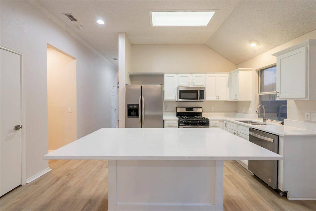 Lake Dallas, TX 75065,317 White Oak Drive
