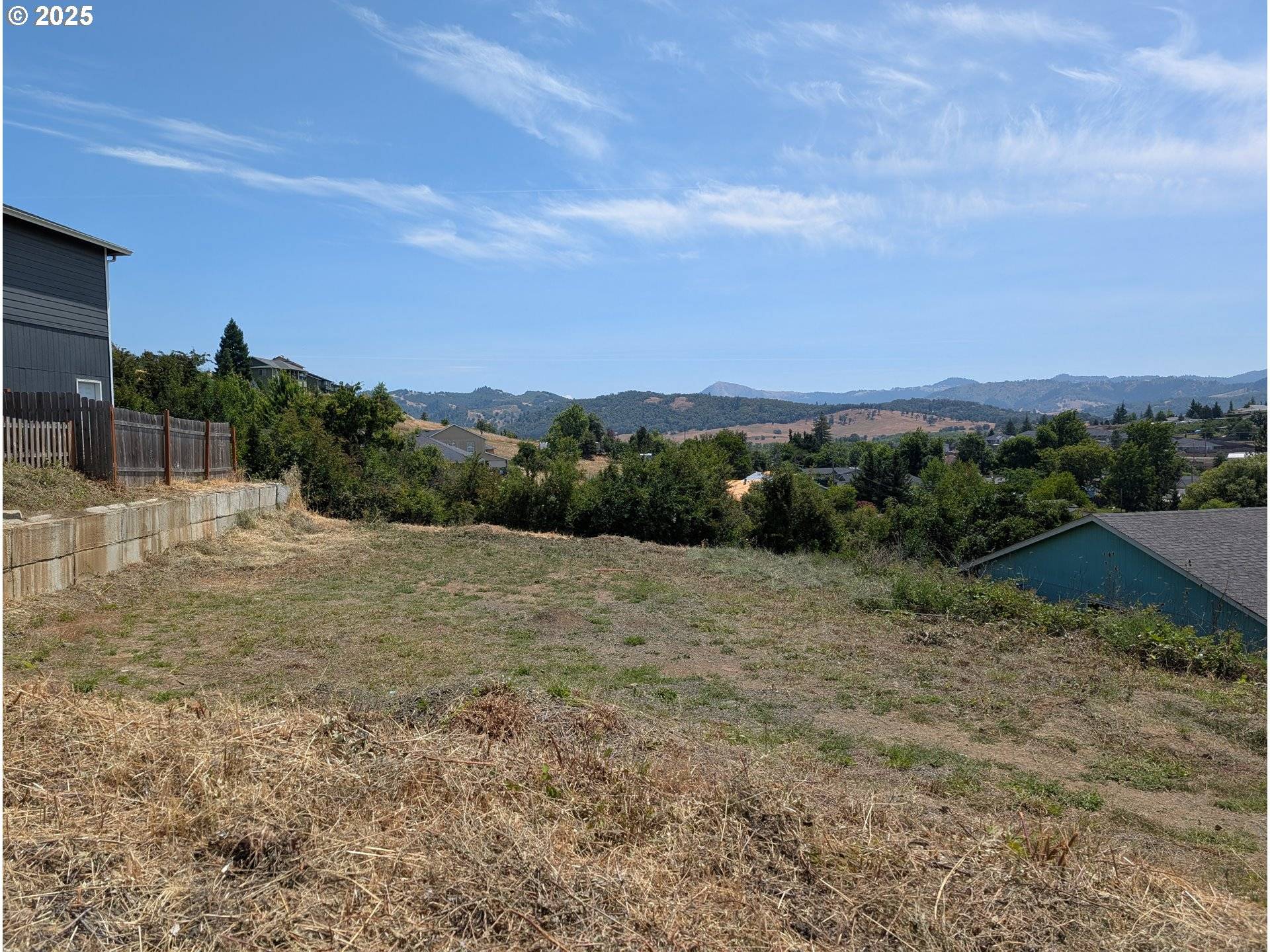 Roseburg, OR 97471,4705 MELODY LN