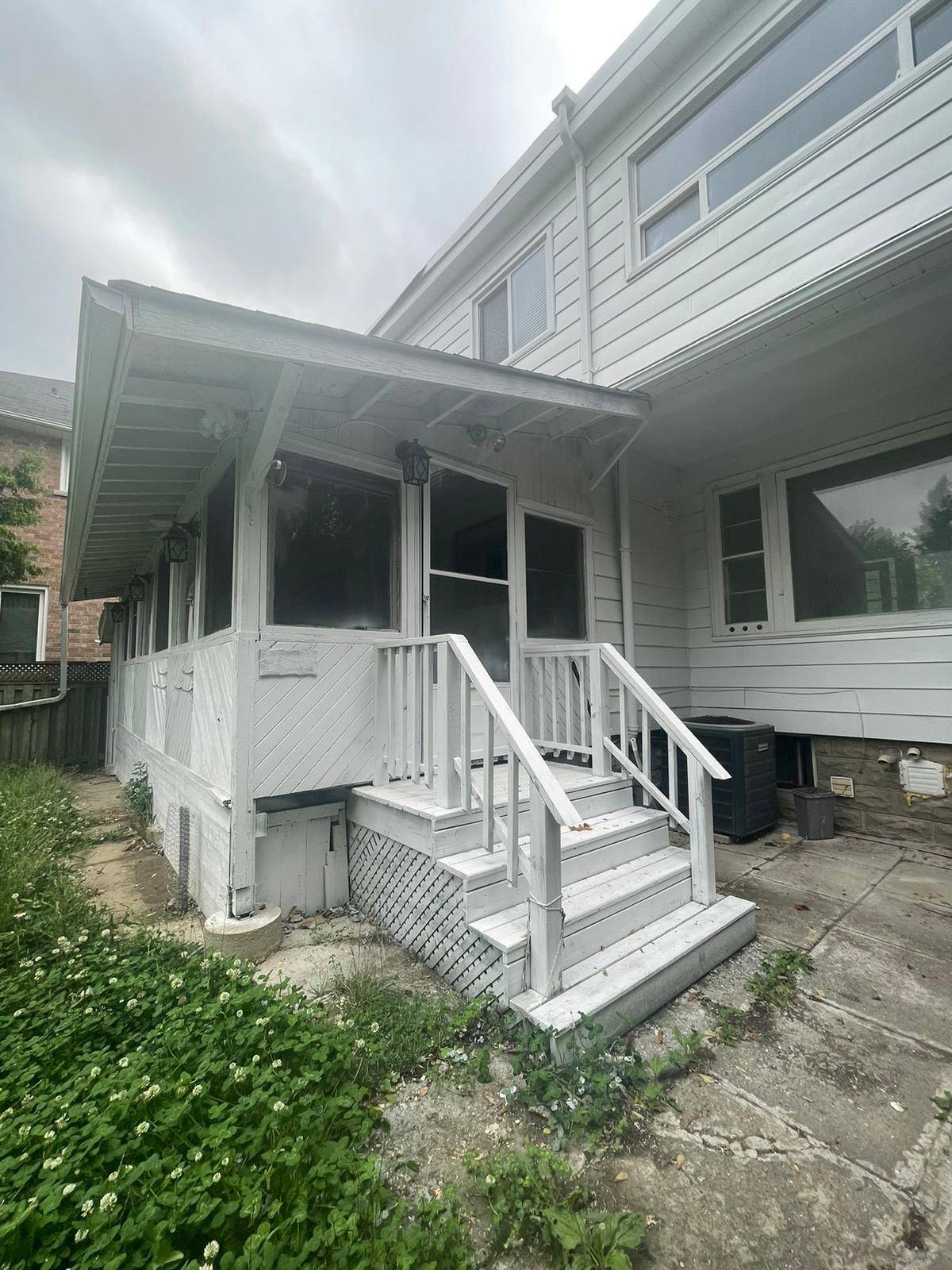 Toronto C07, ON M2M 1M6,209 Pleasant AVE