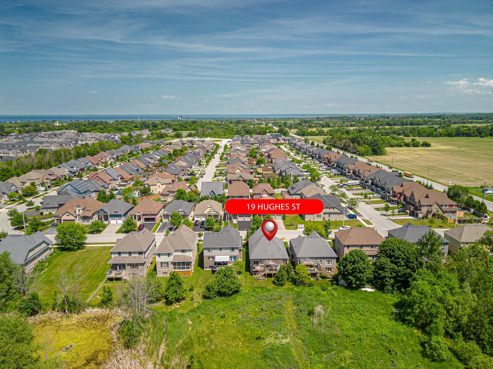 Collingwood, ON L9Y 0W7,19 Hughes ST