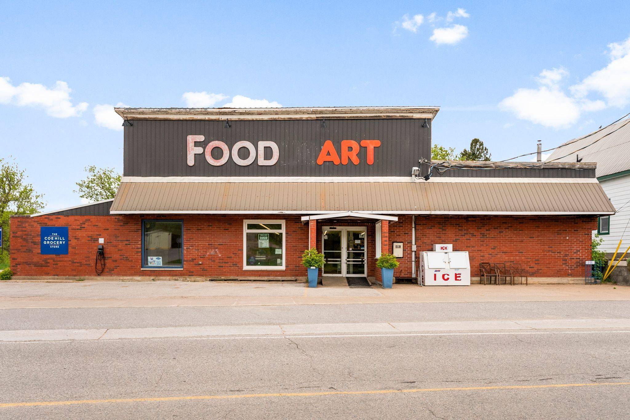 Wollaston, ON K0L 1P0,5480 Highway 620 N/A