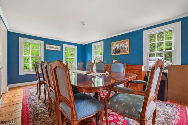 Mendham Twp., NJ 07960,47 W Main St