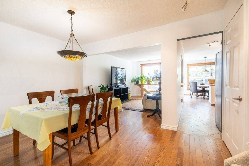 Kingston, ON K7M 8X1,373 Malabar DR