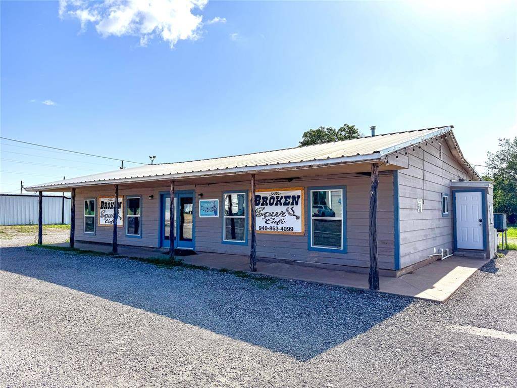 Haskell, TX 79521,707 S Avenue E