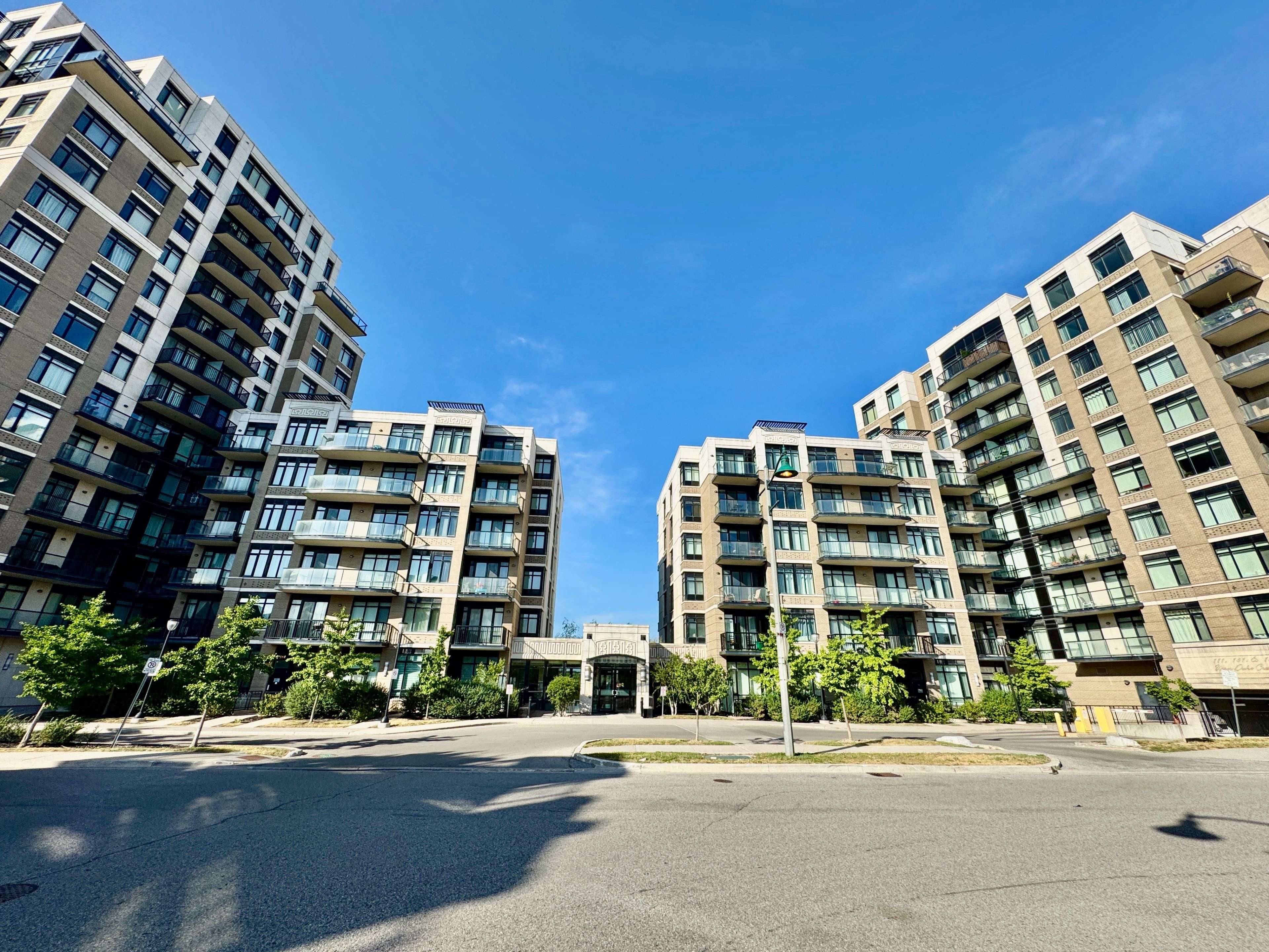 Markham, ON L6G 0C9,131 Upper Duke CRES #306