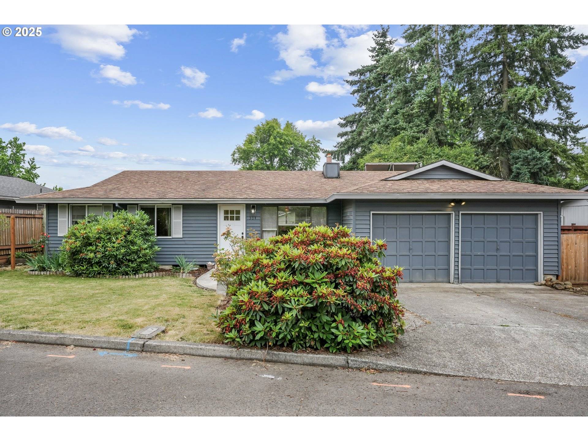 Molalla, OR 97038,304 FRANCES ST