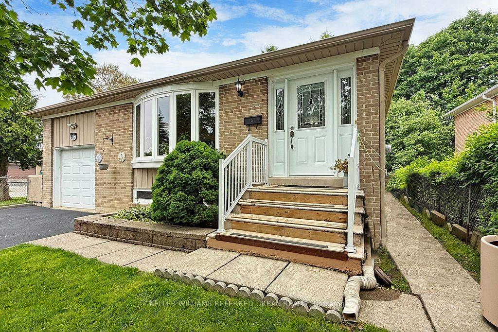 Toronto E07, ON M1S 1W9,11 Midcroft DR