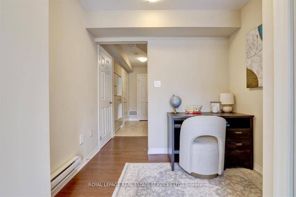 Milton, ON L9E 1L9,1234 Rose WAY