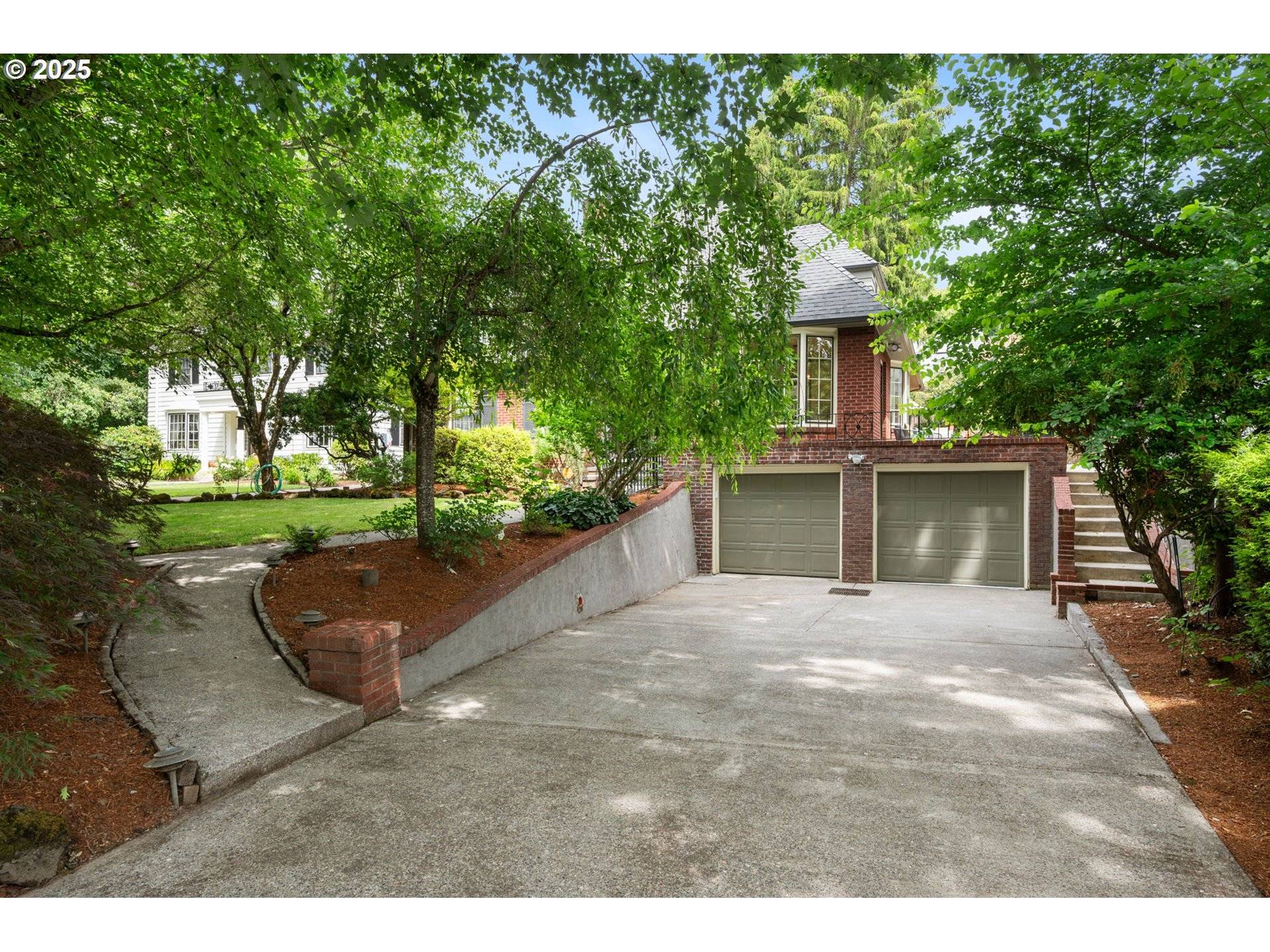 Portland, OR 97202,6040 SE 32ND AVE