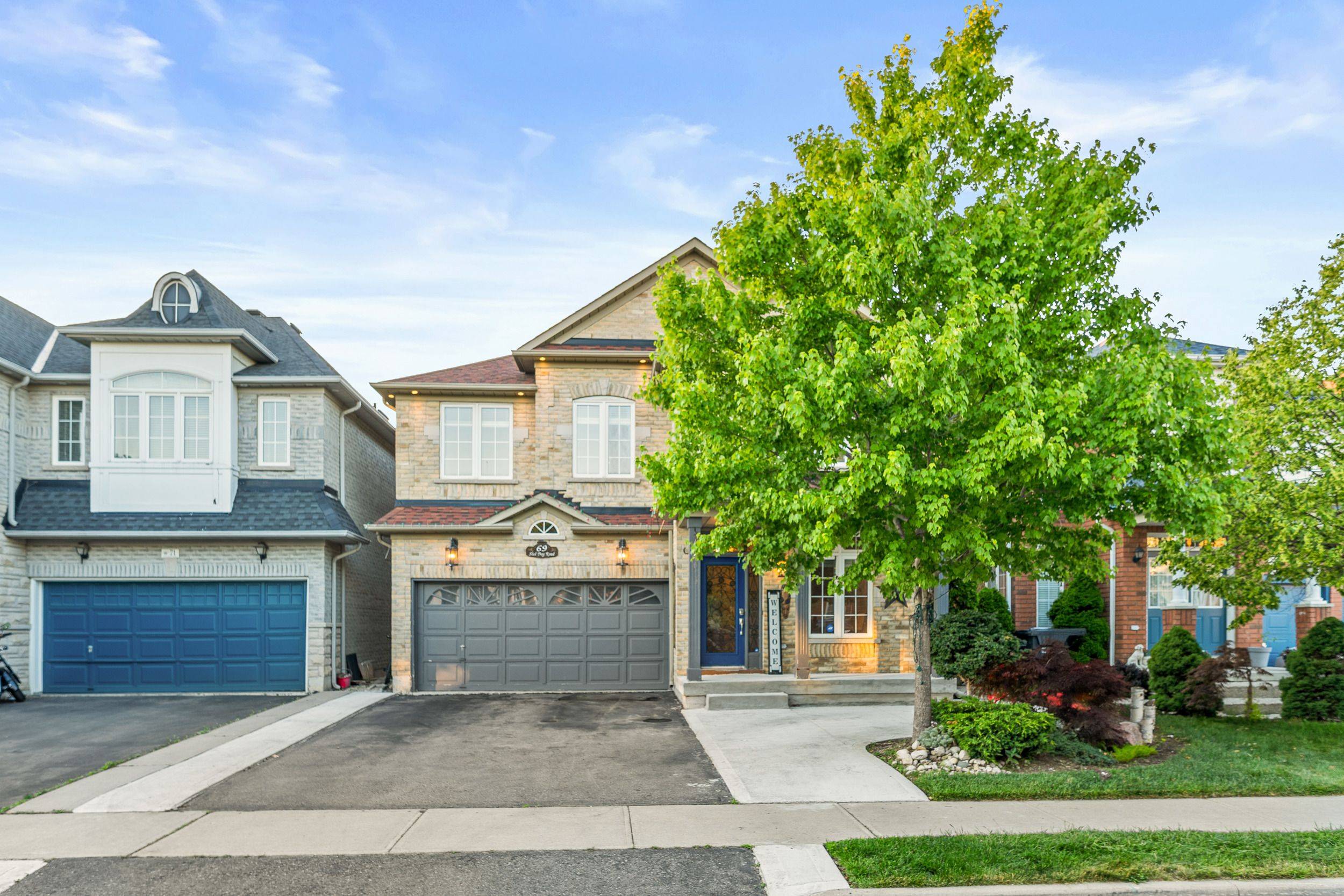 Brampton, ON L6R 0J7,69 Sled Dog RD