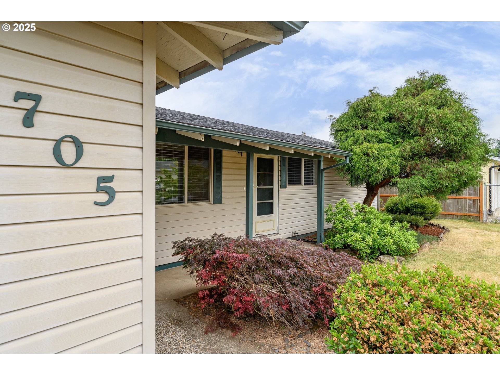 Amity, OR 97101,705 GOUCHER ST