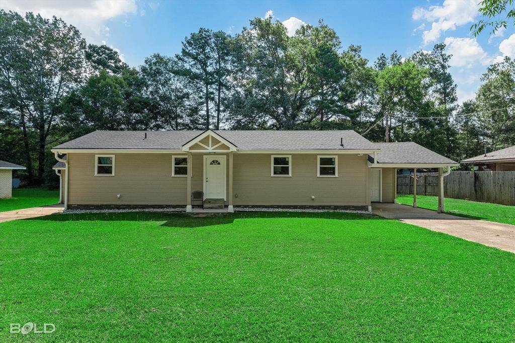 Benton, LA 71006,326 Montgomery Lane