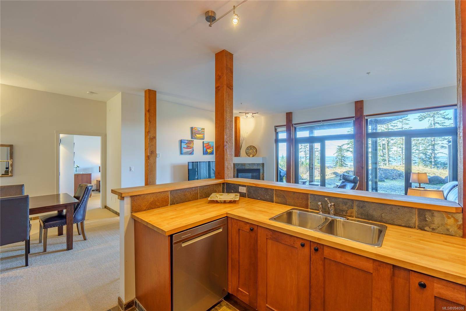 Ucluelet, BC V0R 3A0,545 Marine Dr #104