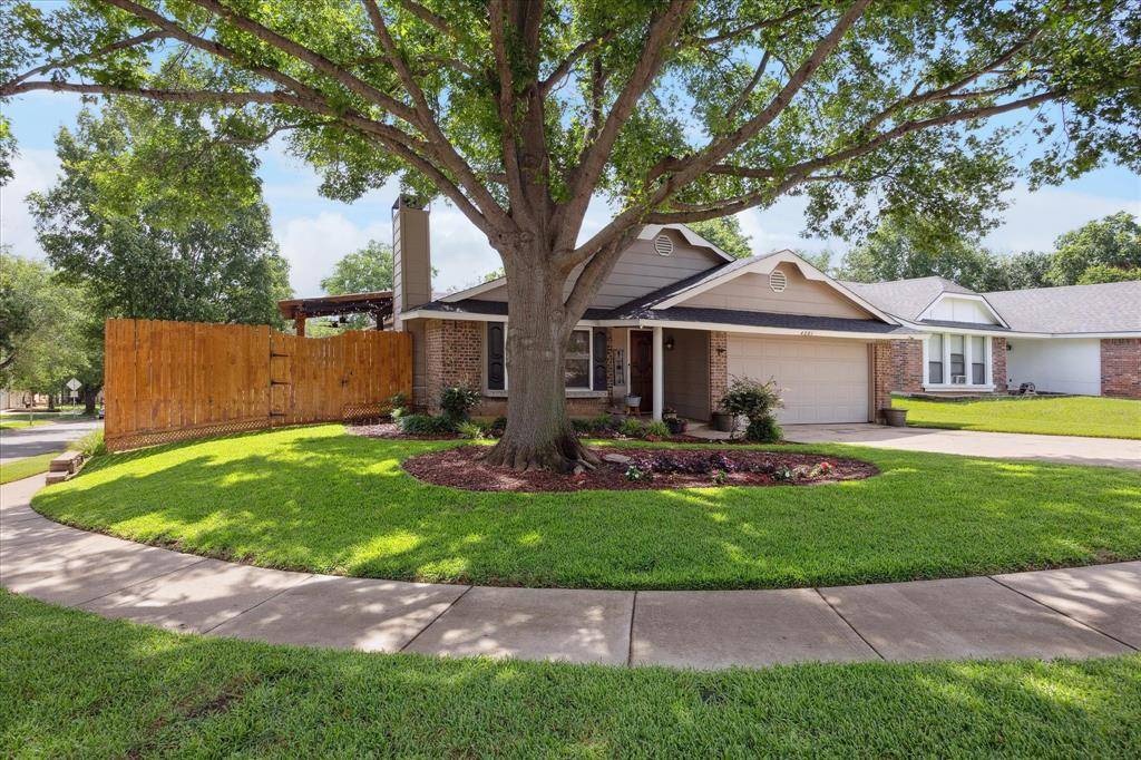 Arlington, TX 76016,4201 Ravenhill Lane