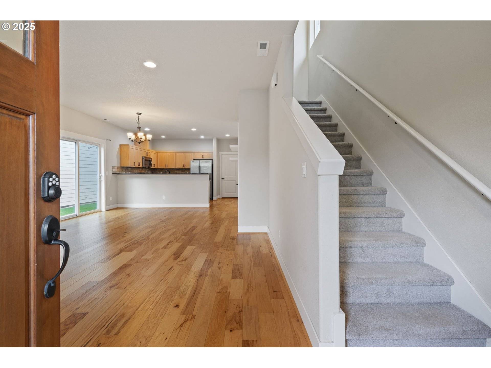 Portland, OR 97229,6980 NW ELEANOR AVE