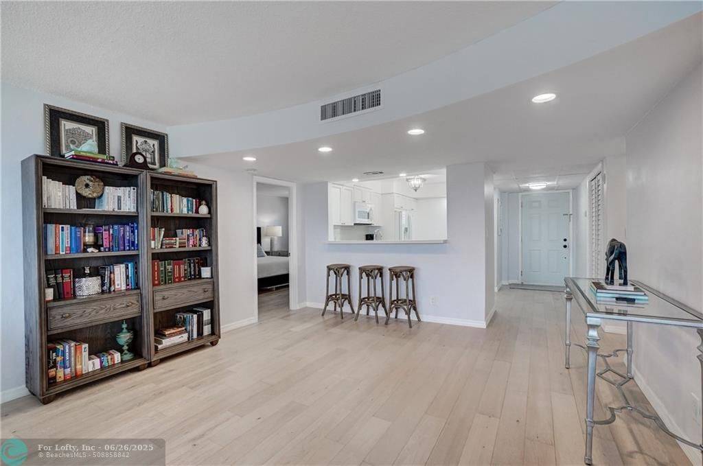 Boca Raton, FL 33431,2871 N Ocean Blvd #C519