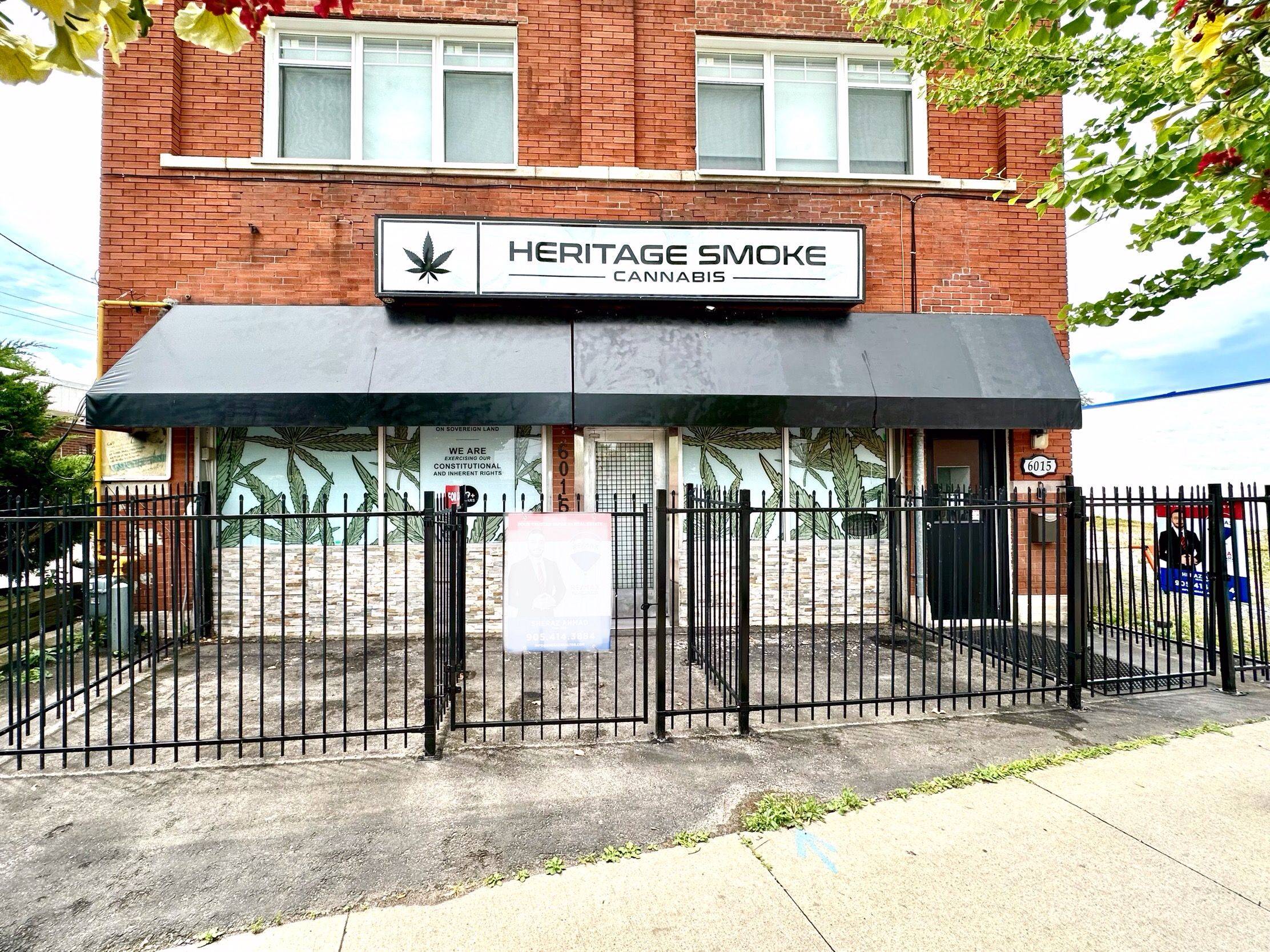 Niagara Falls, ON L2G 5Z7,6015 Main ST