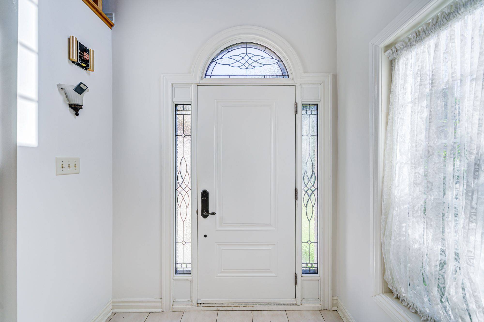 Newmarket, ON L3X 1S5,341 Jelley AVE