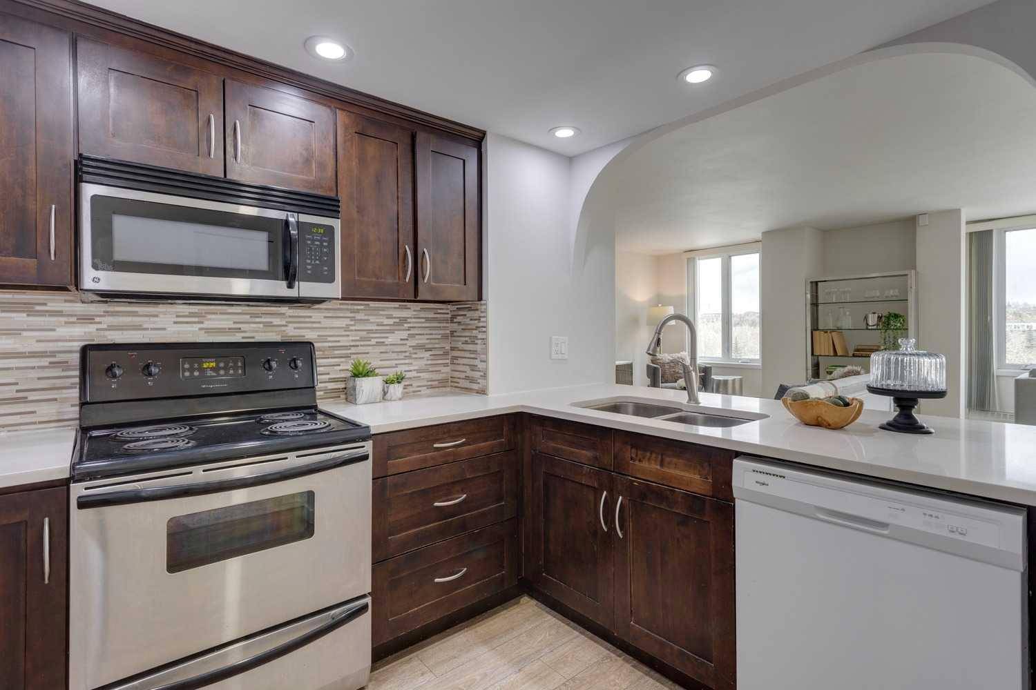 Calgary, AB T2P 3P3,310 8 ST SW #550