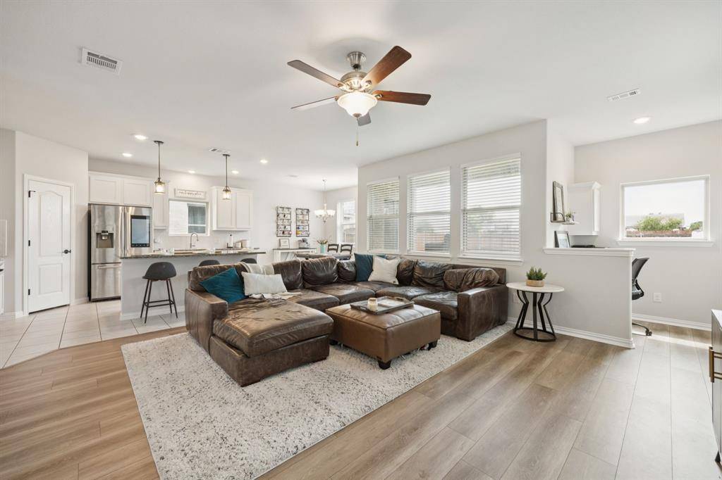 Lewisville, TX 75077,1990 Hope Tinley Court