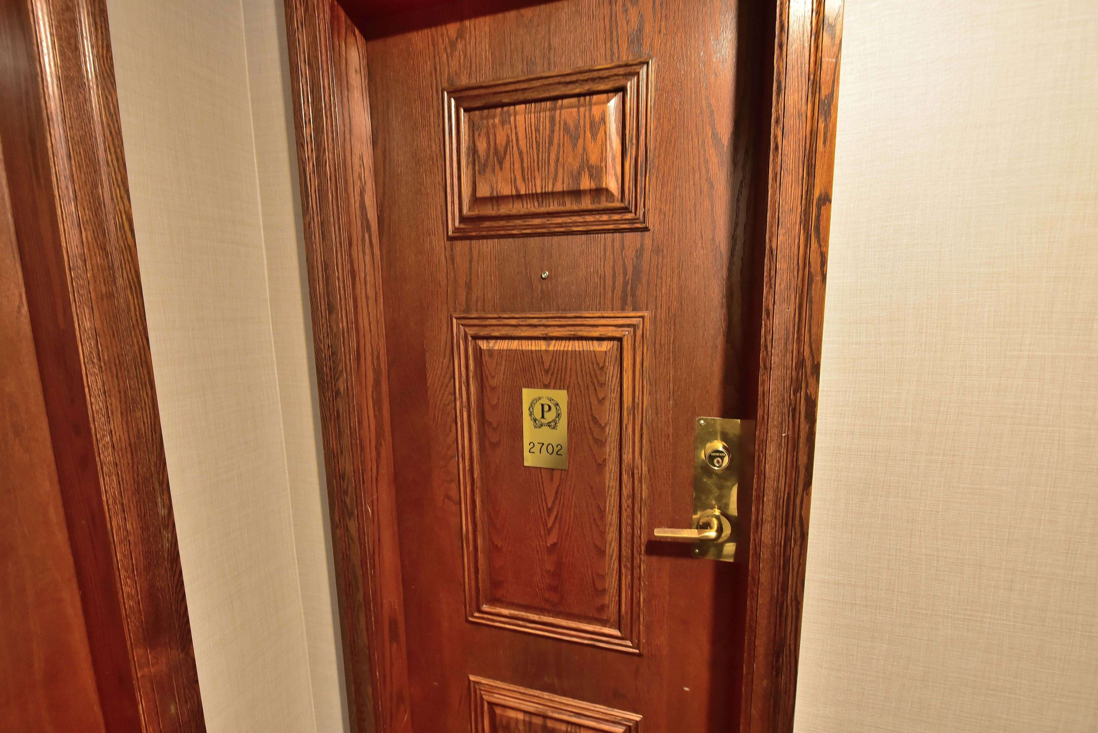 Toronto C14, ON M2M 4L9,1 Pemberton AVE #2702