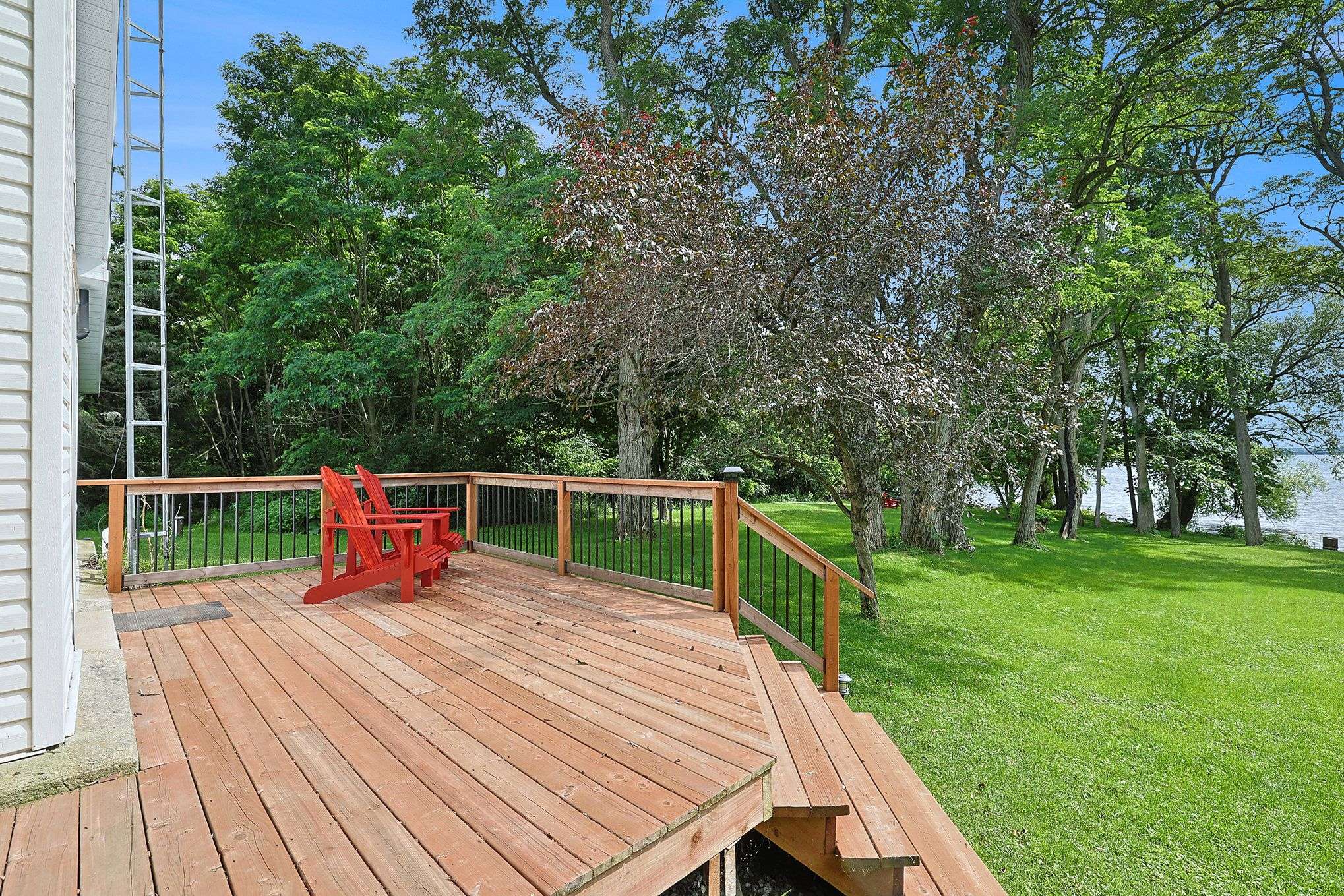 Rideau Lakes, ON K0G 1L0,80 R13 RD