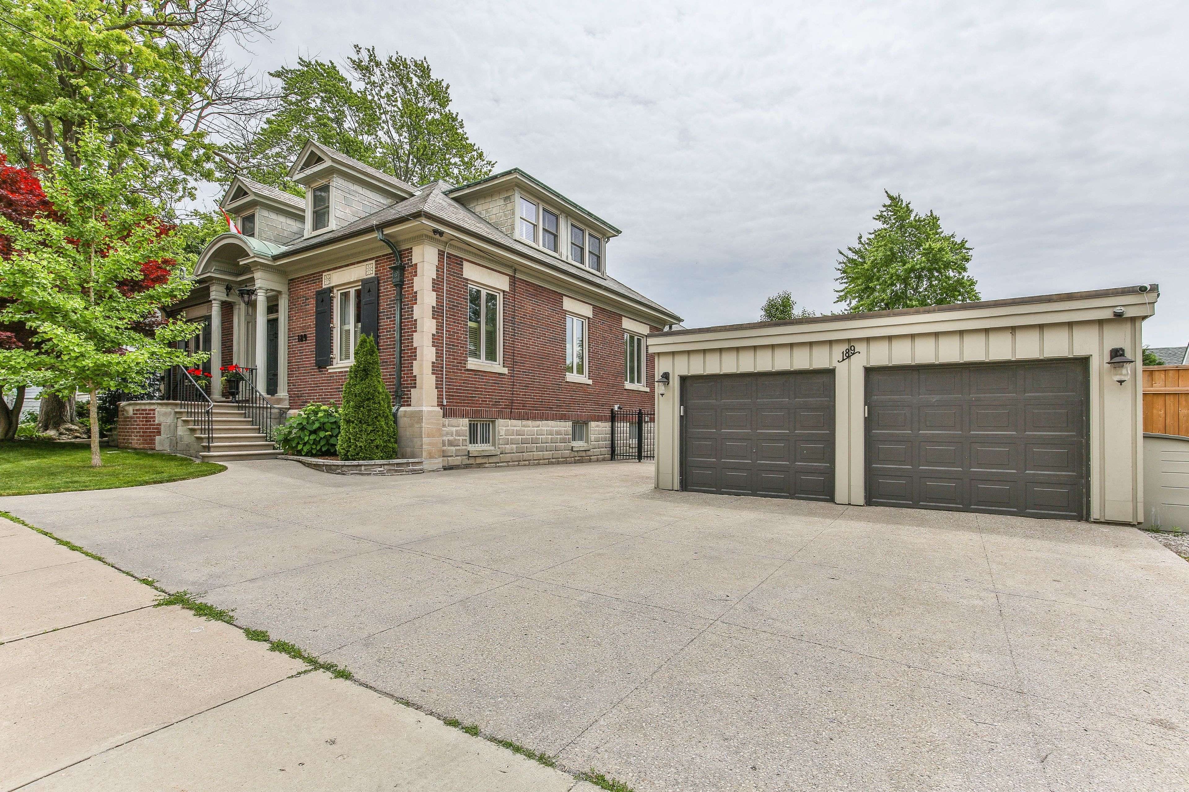 London East, ON N6A 1X9,189 College AVE