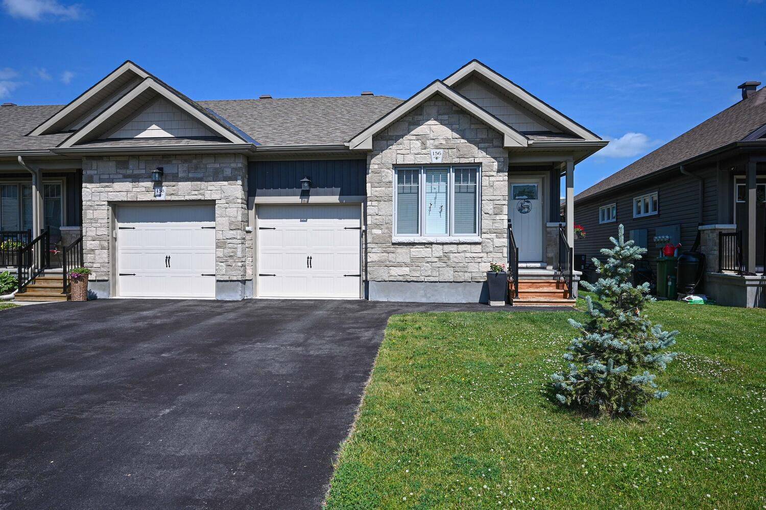 Smiths Falls, ON K7A 0A2,156 Ferrara DR