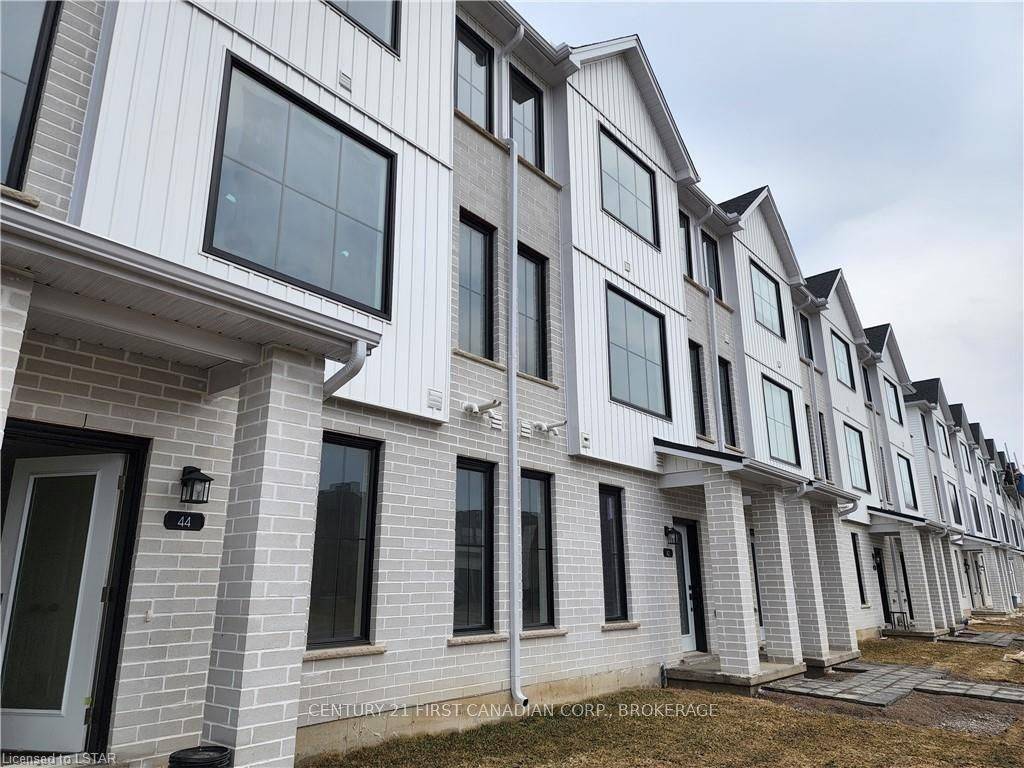 London North, ON N6G 0Y2,1781 Henrica AVE #44