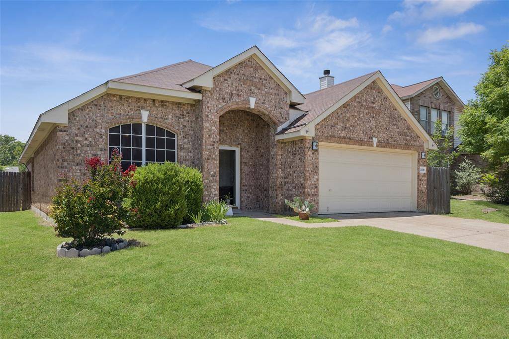 Fort Worth, TX 76116,3336 Chapel Ridge Way