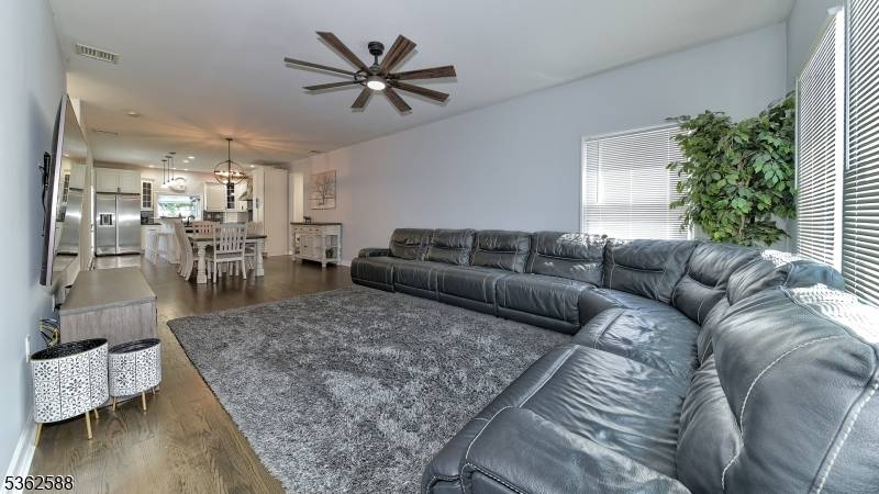 Pequannock Twp., NJ 07444,44 Franklin Ave