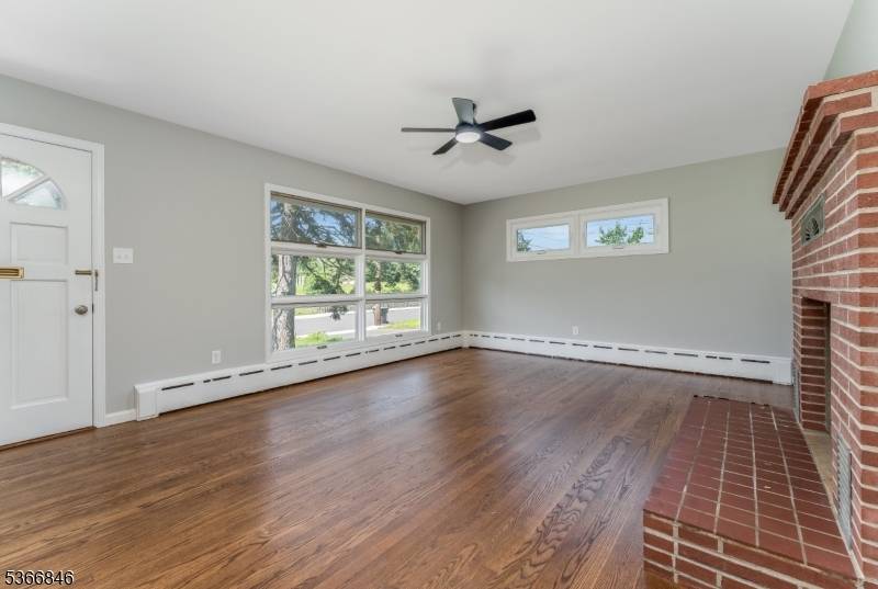Flemington Boro, NJ 08822,34 Hopewell Ave