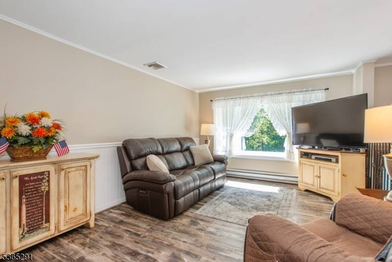 Vernon Twp., NJ 07422,532 Terrace Dr
