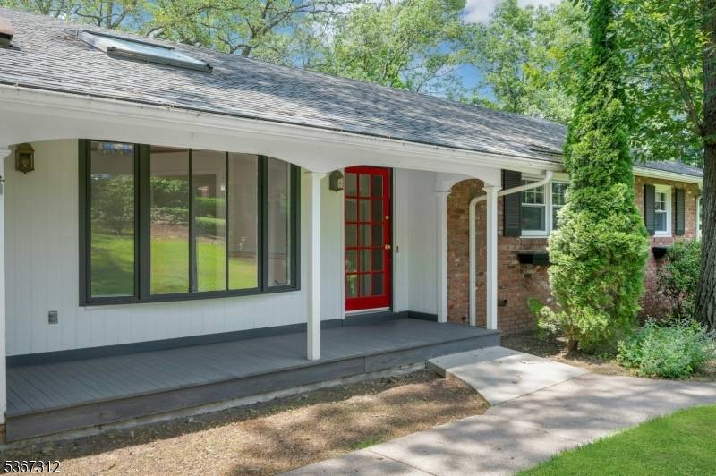 Kinnelon Boro, NJ 07405,34 Tintle Rd