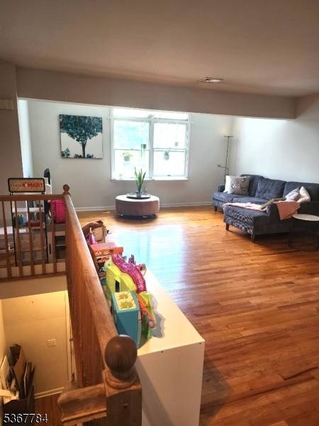Madison Boro, NJ 07940,40 West St