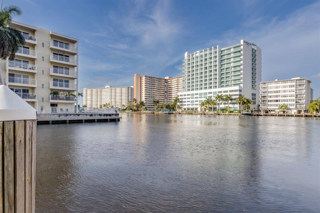 Fort Lauderdale, FL 33306,2881 NE 32nd St #111