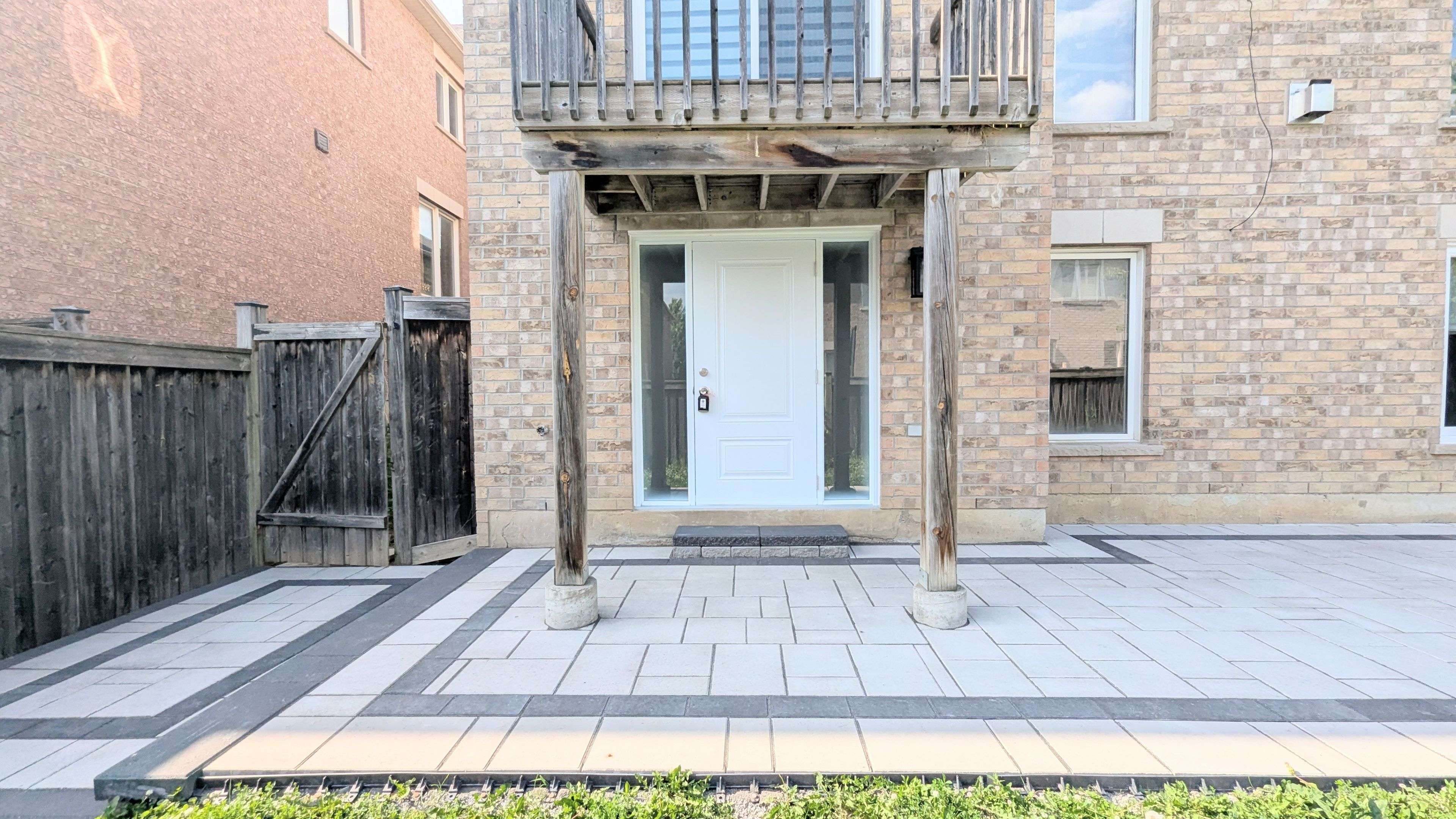 Vaughan, ON L6A 0Z5,133 Valley Vista DR #Basement