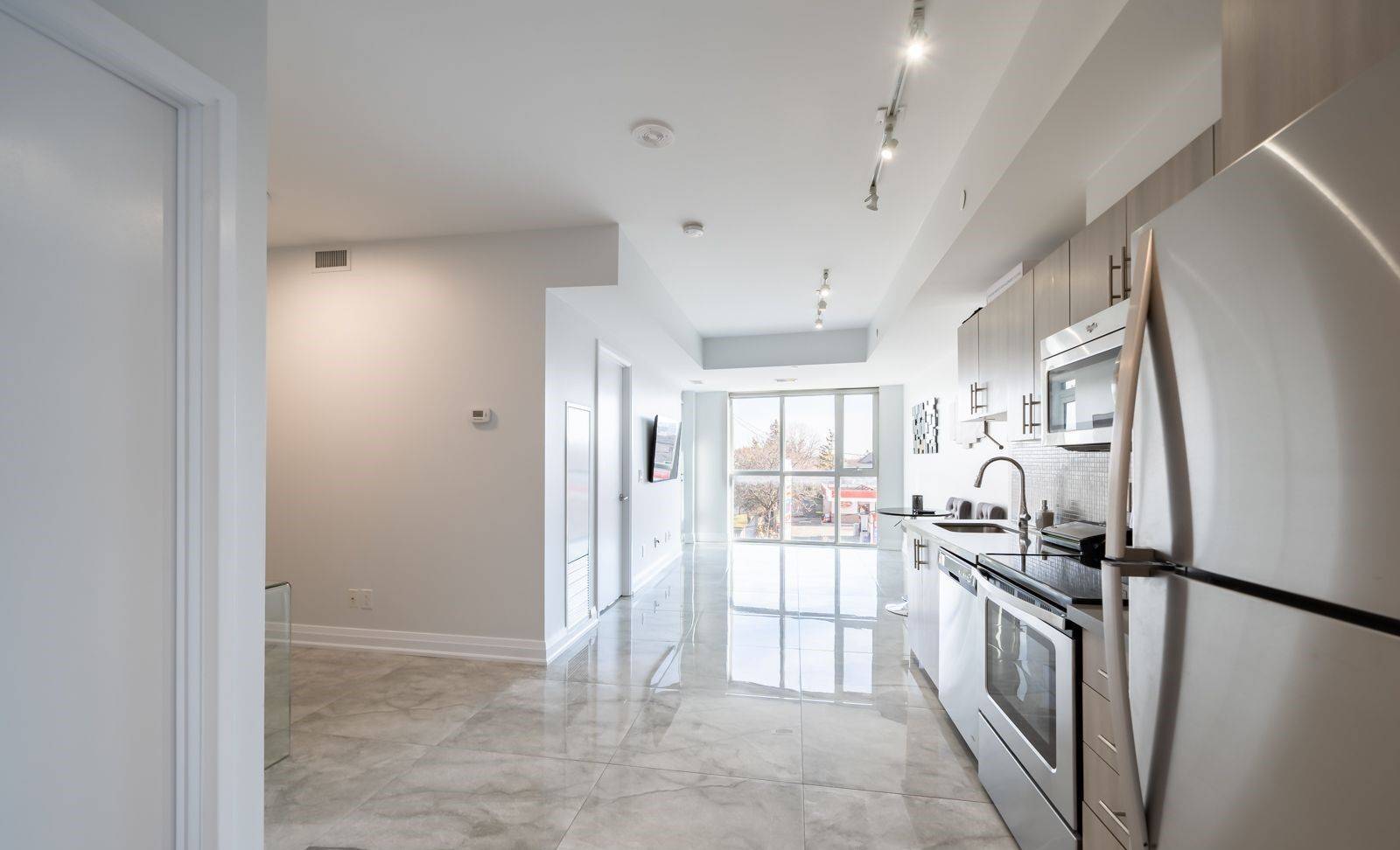 Toronto W04, ON M6A 0B9,16 Mcadam AVE #314
