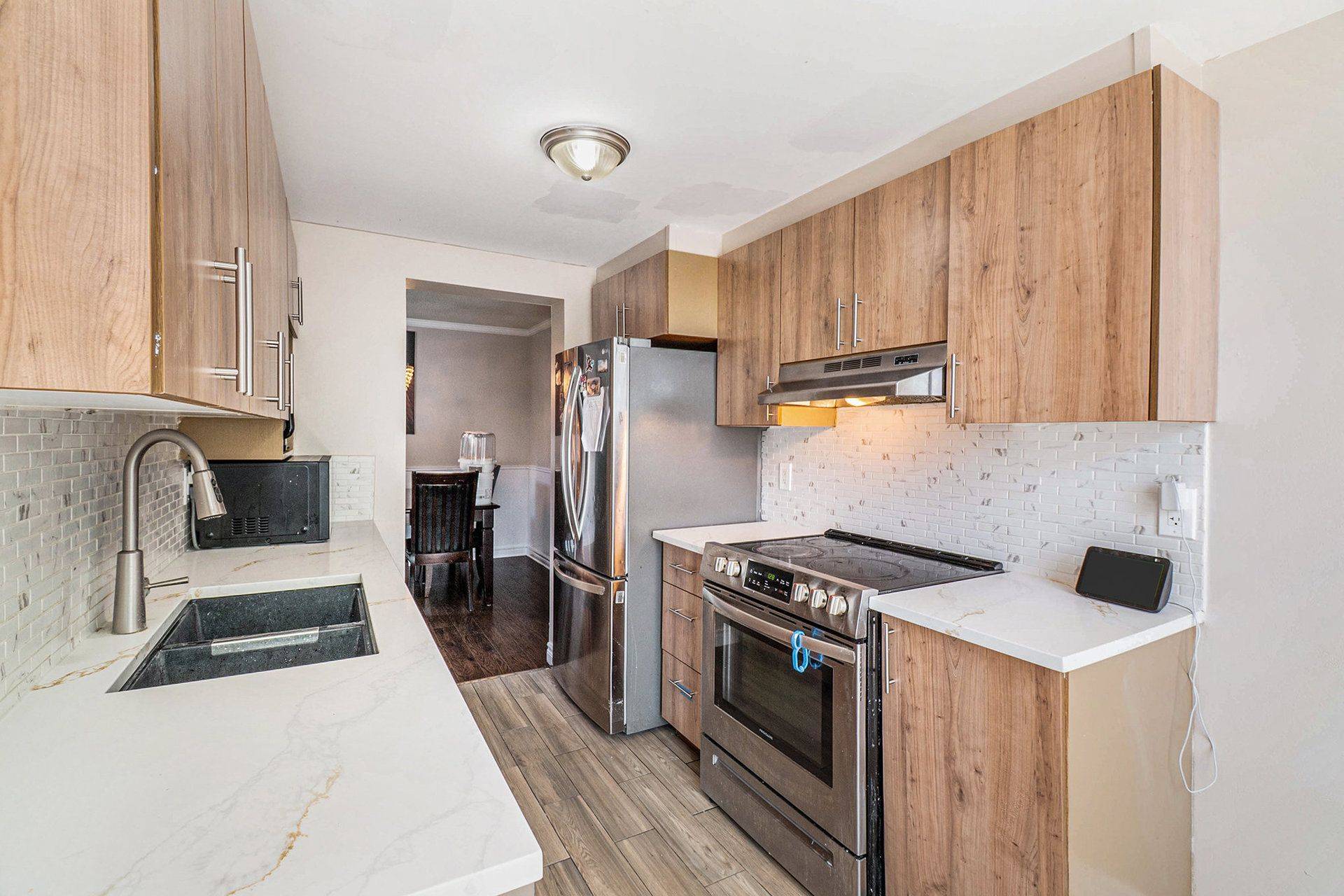 Orleans - Cumberland And Area, ON K4A 0J1,411 Sparkman AVE