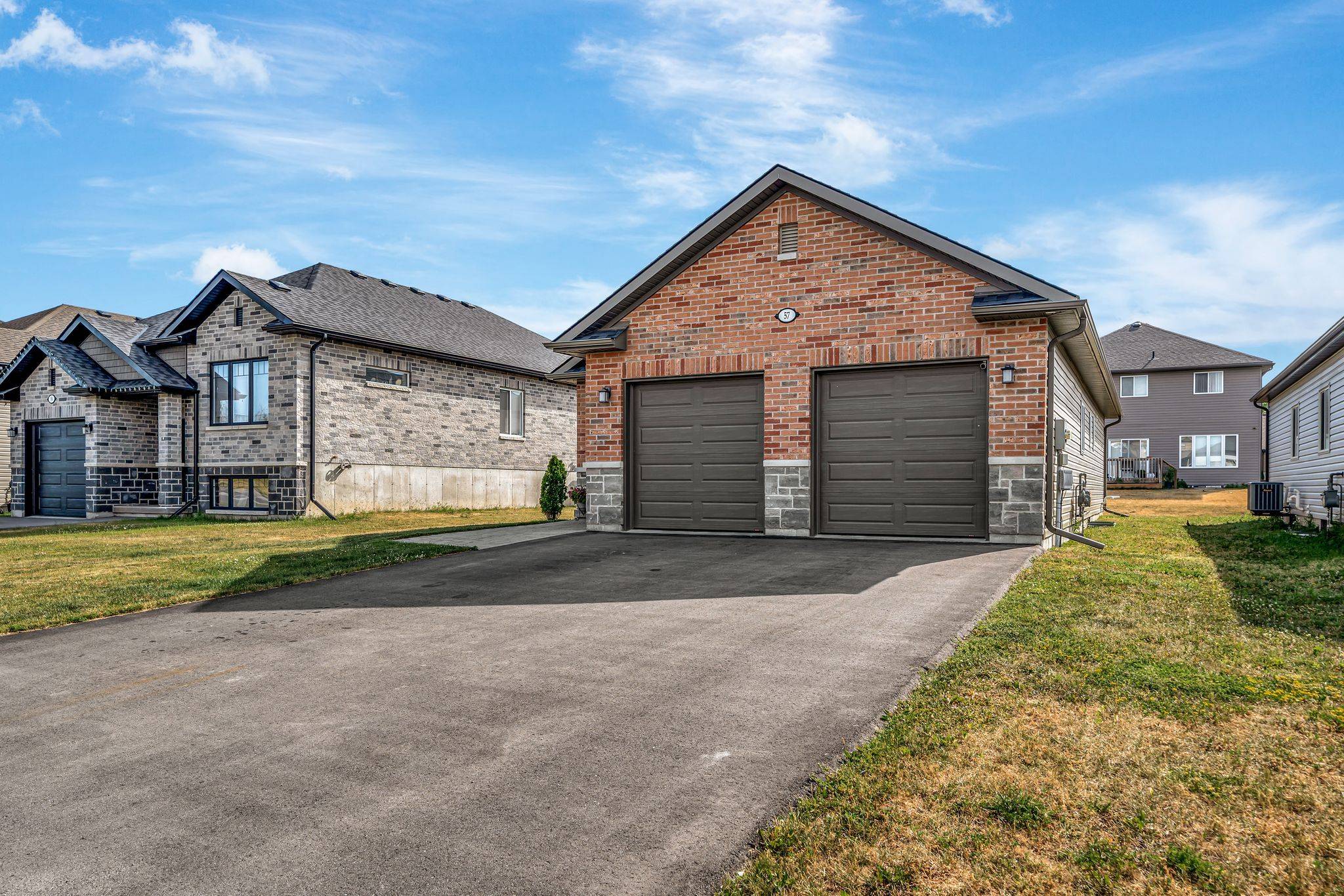 Belleville, ON K8N 0K3,57 Redwood DR