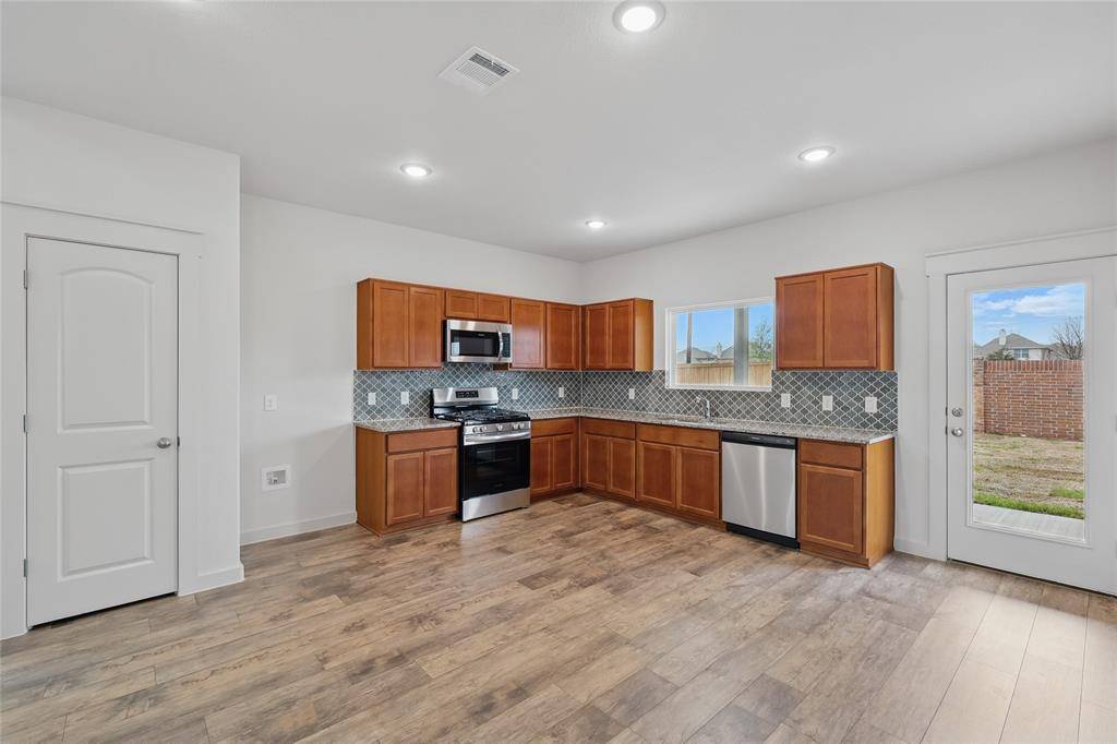 Forney, TX 75126,1153 Baker Bridge Drive